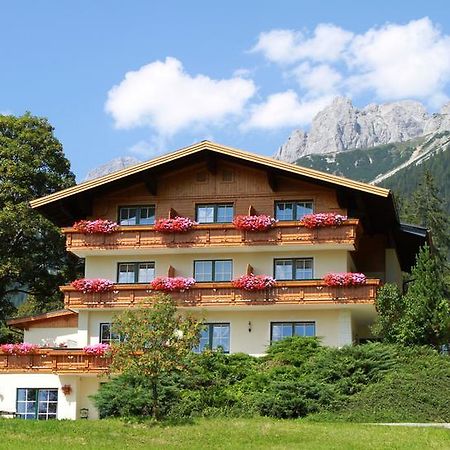 Alpenperle Hotel Ramsau am Dachstein Exterior photo